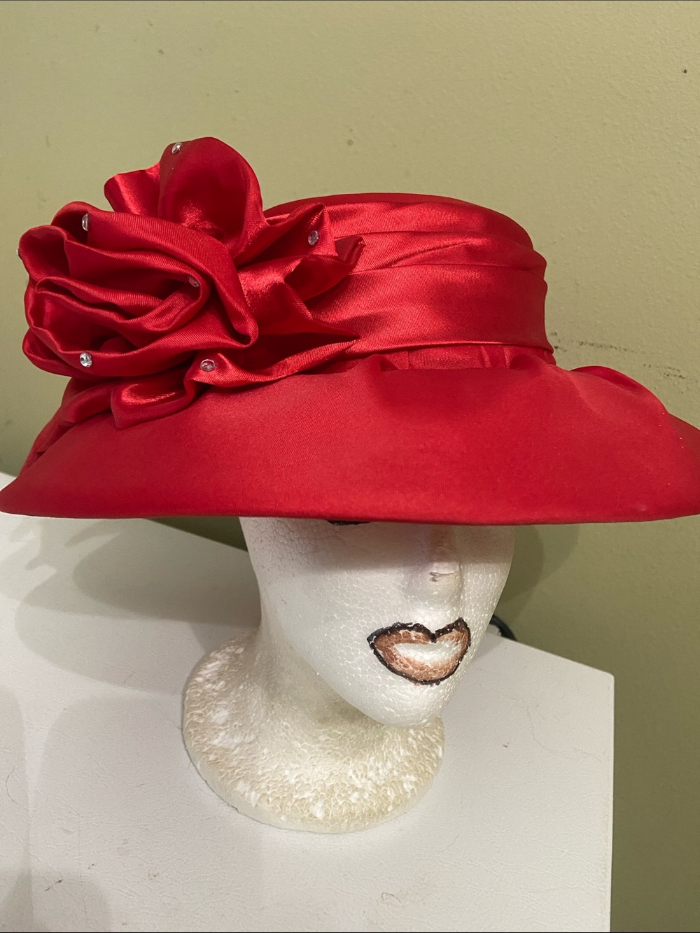 Pretty Red Dress Hat / Church Hat